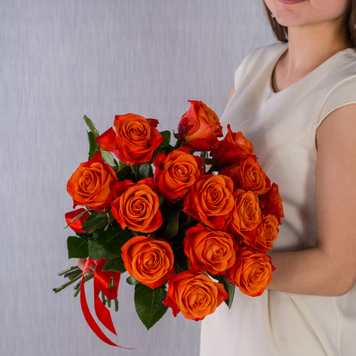 Букет из 15 оранжевых Эквадорских роз 40 см. с крупным бутоном арт. 50564